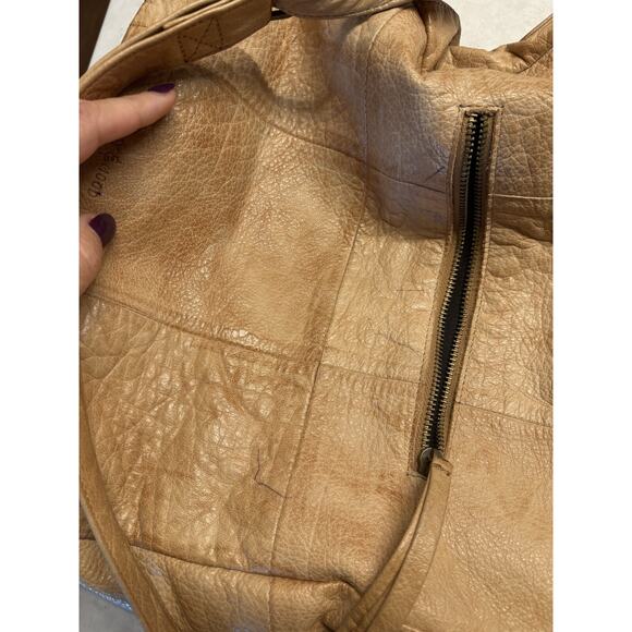 Day And Mood Slouchy Soft Woven Front Hobo Tote - Picture 15 of 16